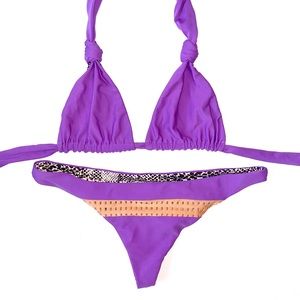 Acacia Plumeria Top & Pavils Bottom in Shaved Ice